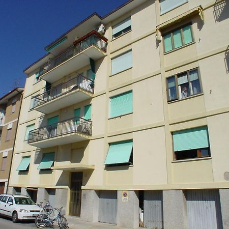Agata Apartments Градо Экстерьер фото