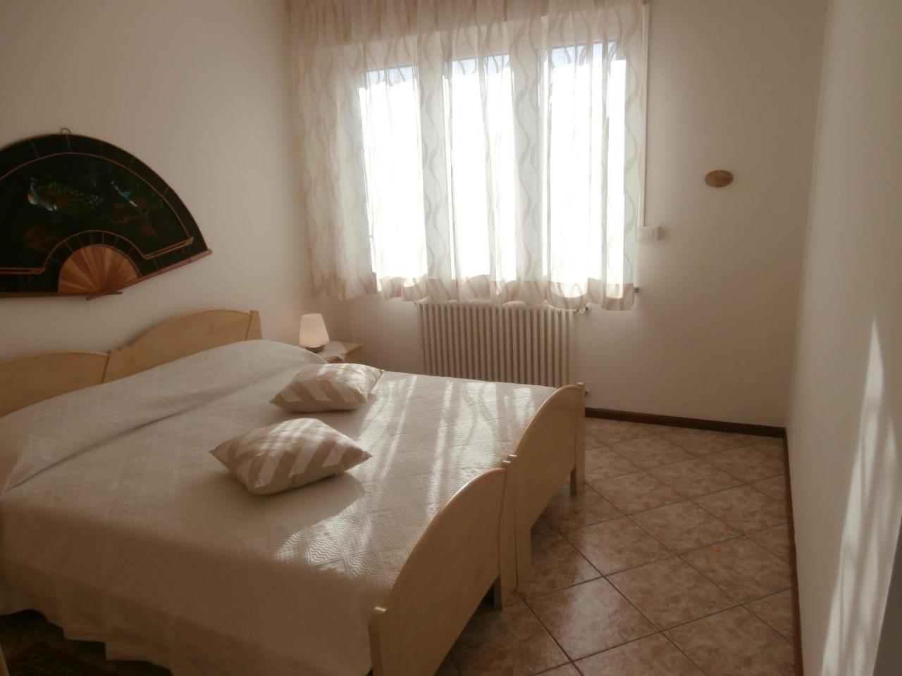 Agata Apartments Градо Экстерьер фото